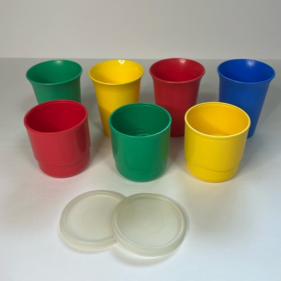 Vintage TUPPERWARE Sets - Picture 2 of 7
